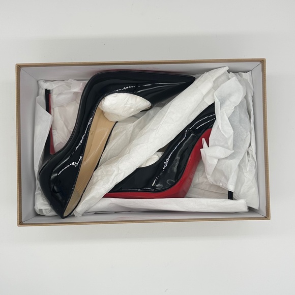 The Classic, chic So Kate - Only tried on! - Picture 5 of 12